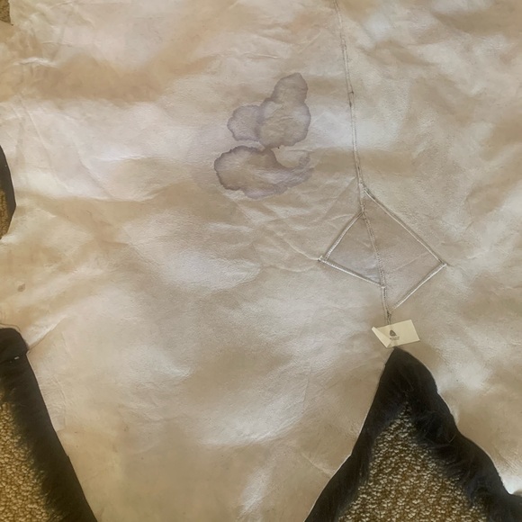 ✨Authentic AUSKIN LAMBSKIN/WOOL area rug by Woolmark Interiors✨ - Picture 9 of 14